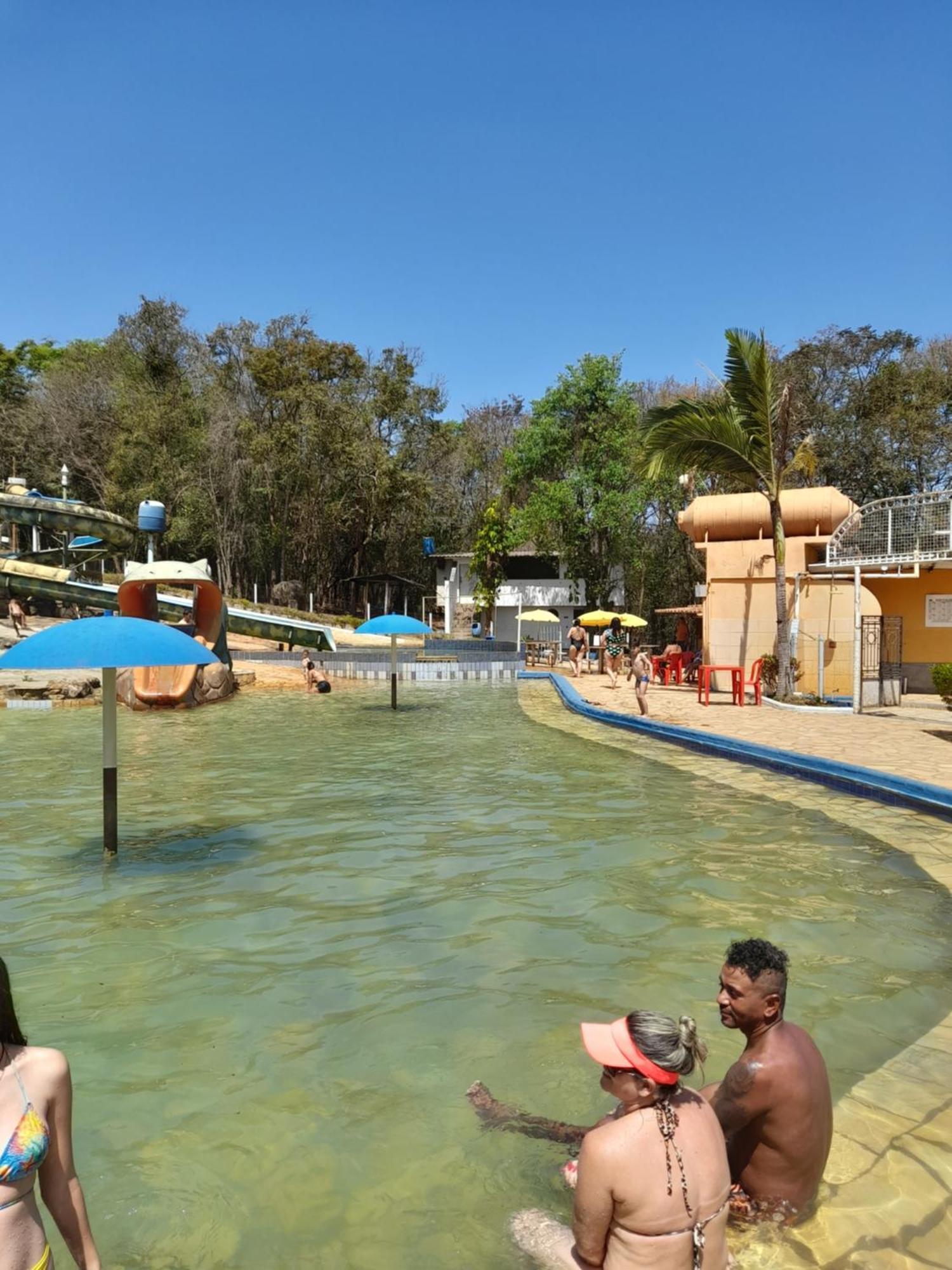 Pousada Balneario Cachoeira Do Moinho Belo Vale エクステリア 写真